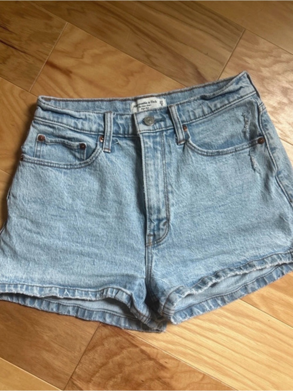 Abercrombie & Fitch Light Blue Denim High-Rise mom Shorts